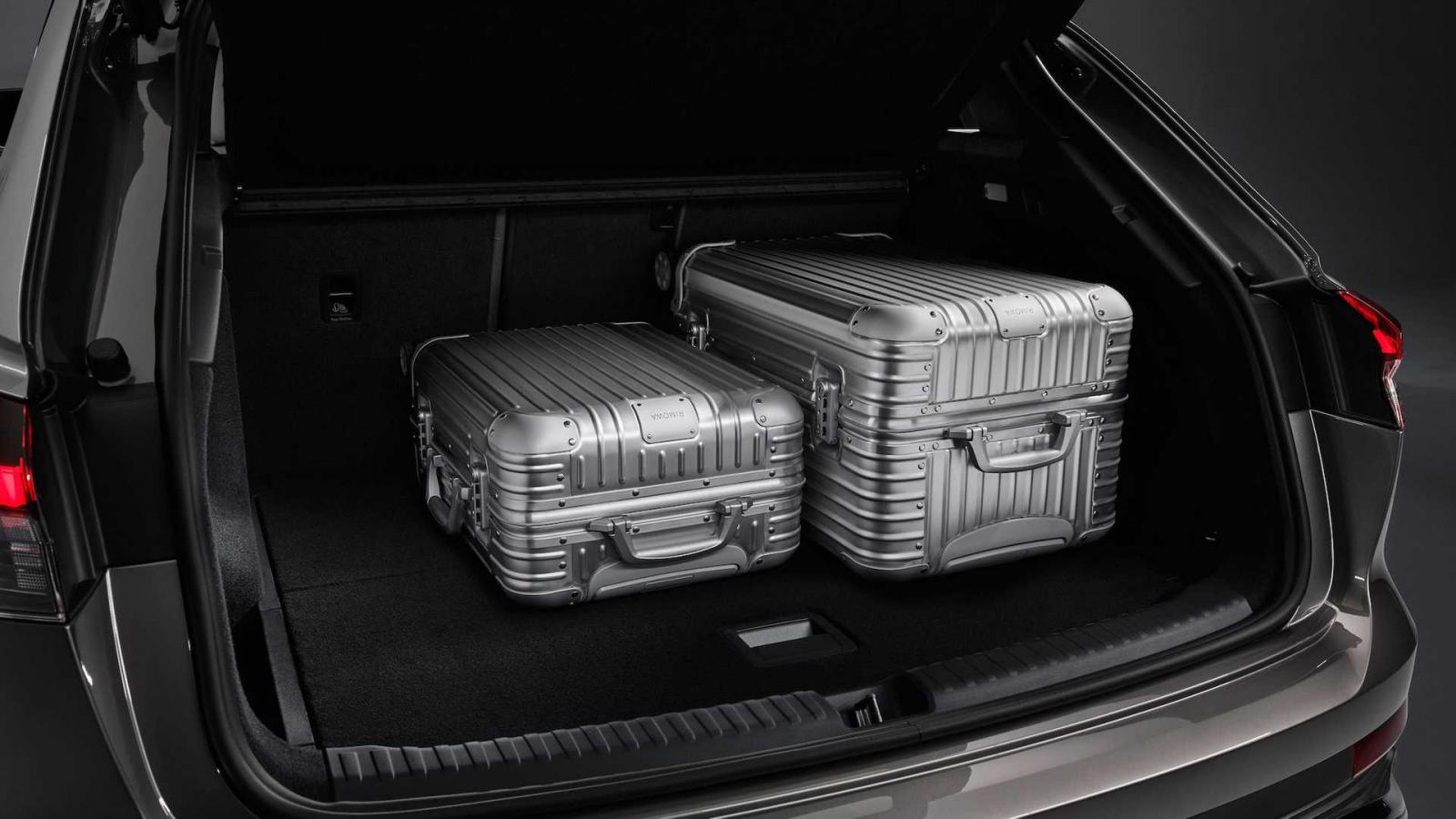 Η σύγχρονη καμπίνα του νέου Audi Q4 e-tron
